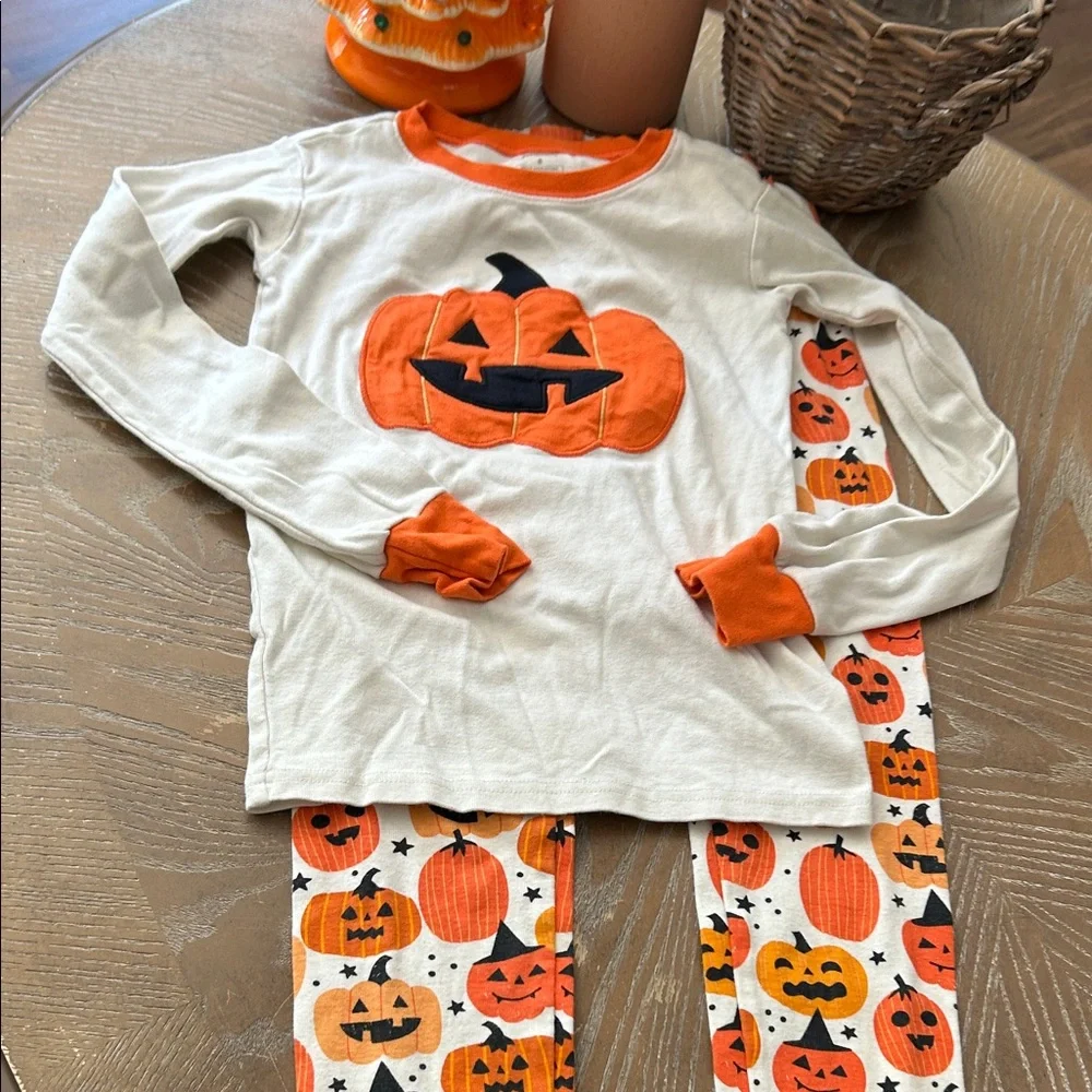 Gymboree Kids Pumpkin Jack-o’-lantern Halloween Pajama Set